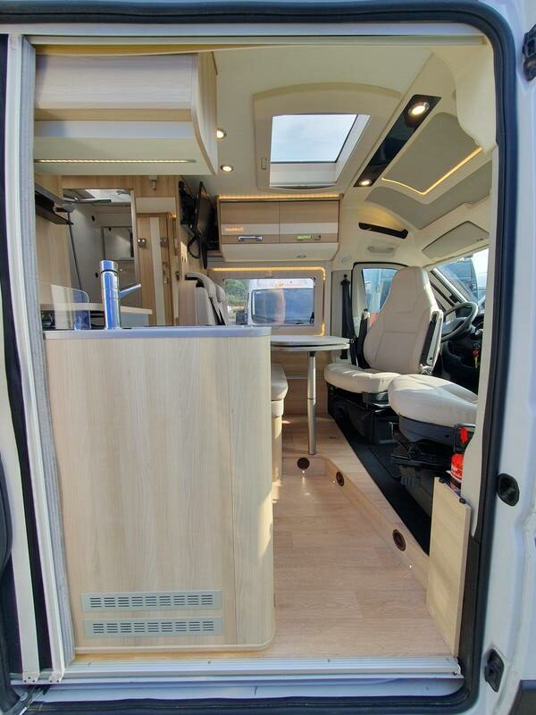 FOURGON CAMPEREVE MAGELLAN 540 OCCASION