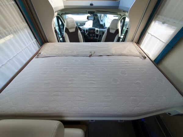 CAMPING-CAR CHALLENGER GENESIS 290 OCCASION