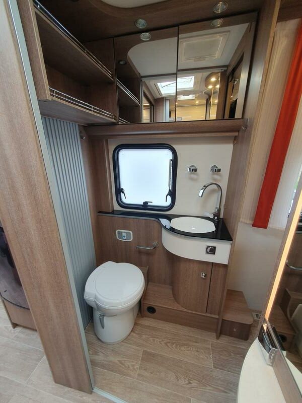 CAMPING-CAR DETHLEFFS ESPRIT I 7150-2 DBT OCCASION