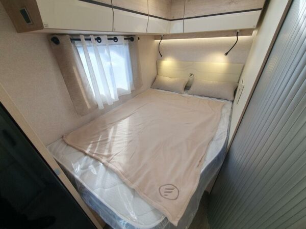 CAMPING-CAR FLORIUM BAXTER 64 LDF NEUF