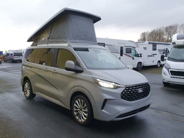 VAN FONT VENDOME AUTOCAMPER 7 PLACES 2025 NEUF