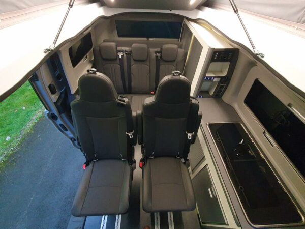 VAN FONT VENDOME AUTOCAMPER 7 PLACES 2025 NEUF