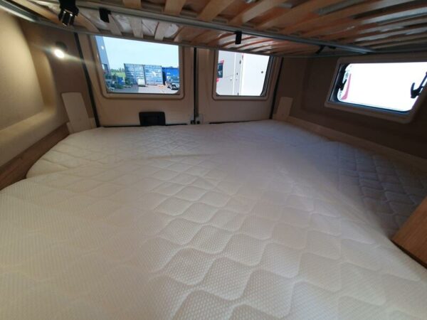 FOURGON FONT VENDOME LEADER CAMP DUO -CONFORT- NEUF
