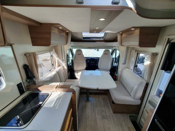 CAMPING-CAR PILOTE P 726 FC ESSENTIEL OCCASION