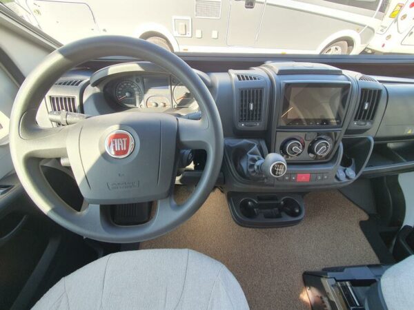 CAMPING-CAR PILOTE P 726 FC ESSENTIEL OCCASION